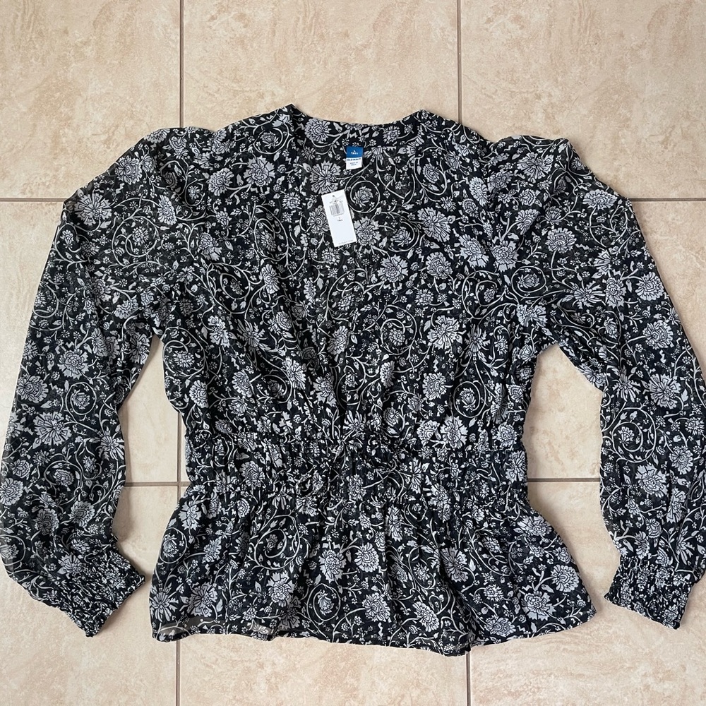 Puff-Sleeve Floral-Print Smocked Tie-Front Blouse